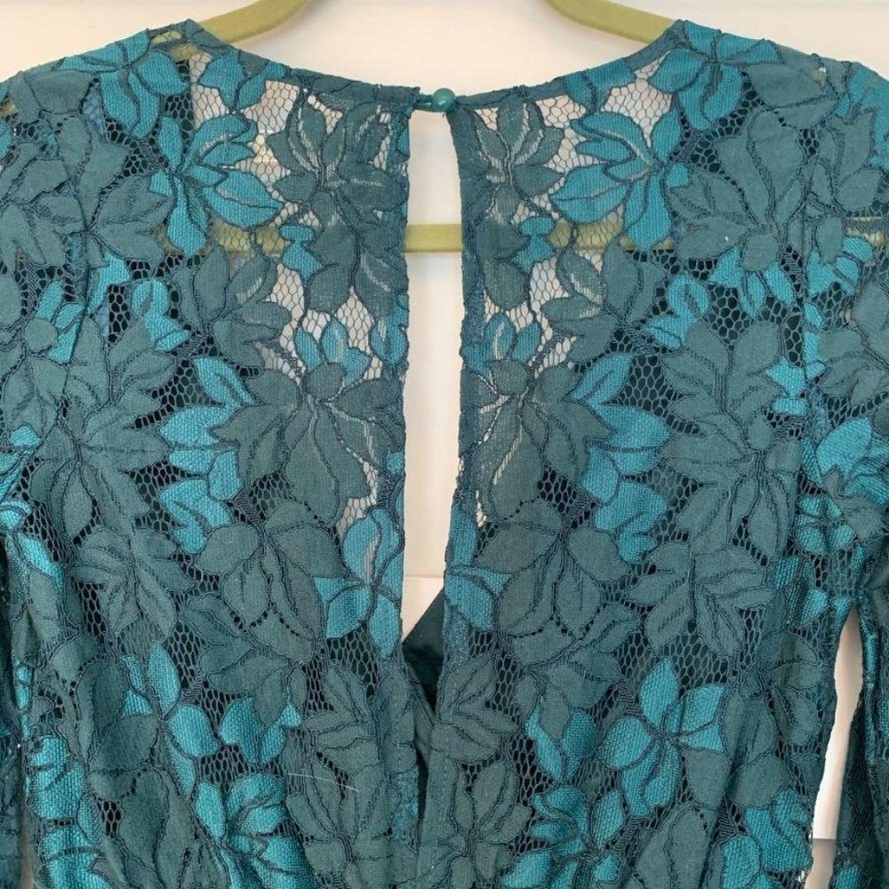 Here Comes the Sun Green Lace Mini Dress - Picture 9 of 9